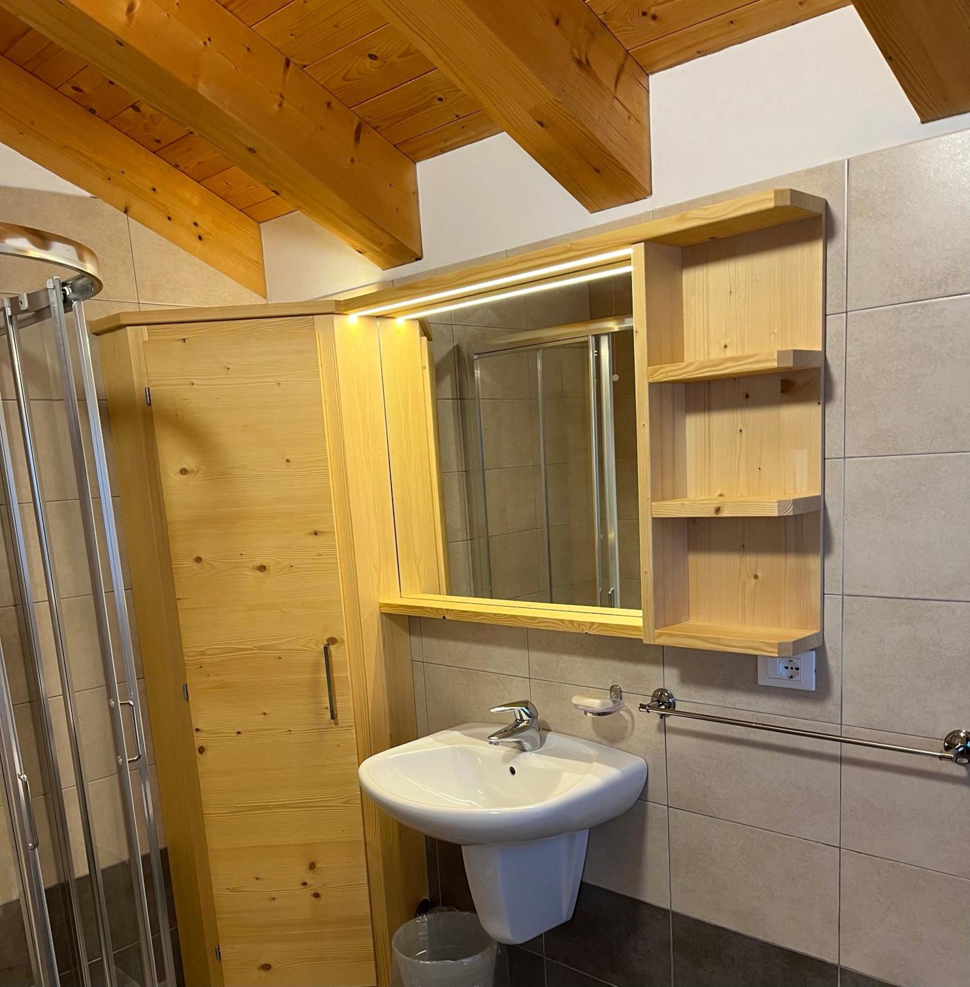 Chalet Delle Dolomiti 皮耶韦迪卡多雷 外观 照片